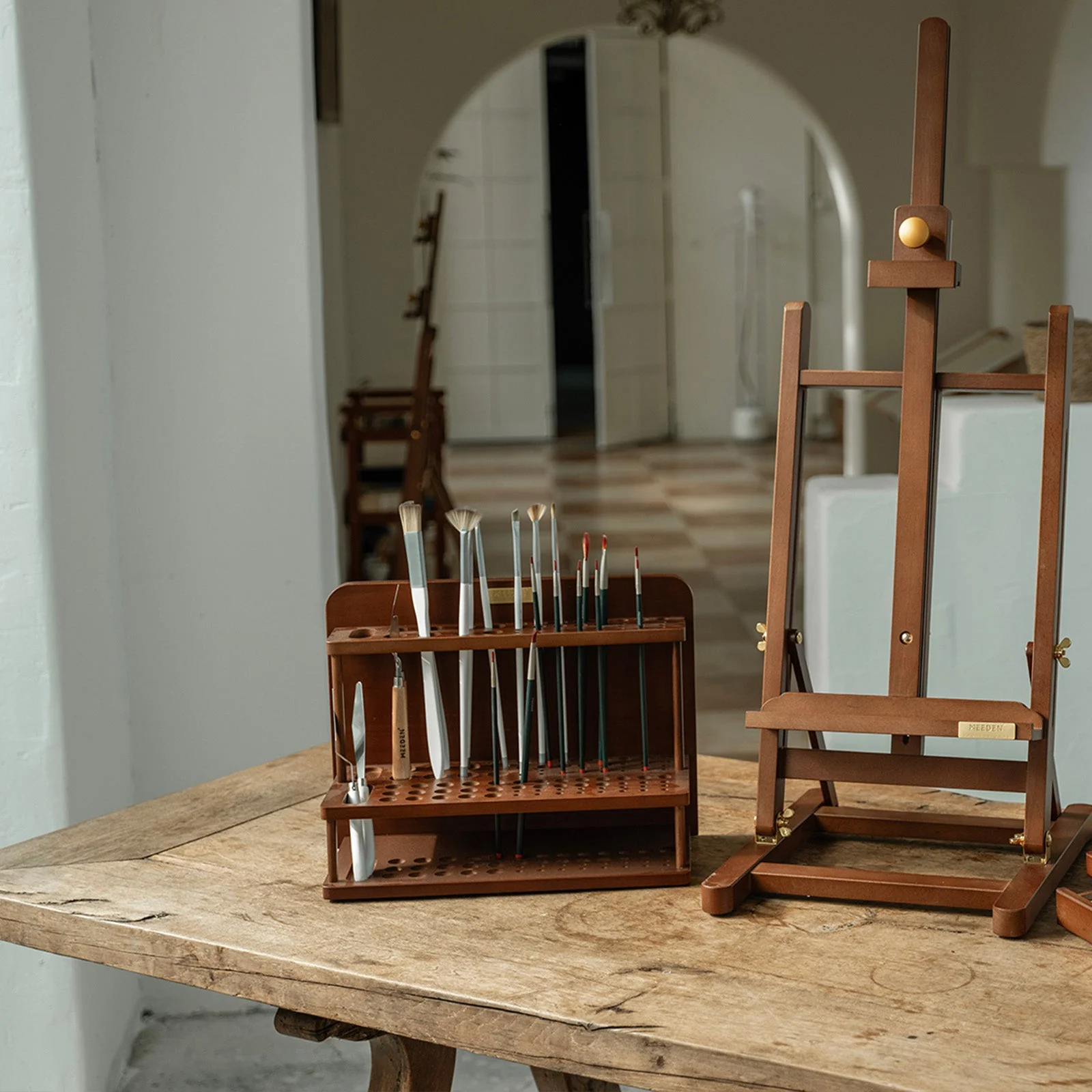 MEEDEN Pro 2-Tier Wooden Paint Brush Holder Organizer-BJ-01 - Image 6
